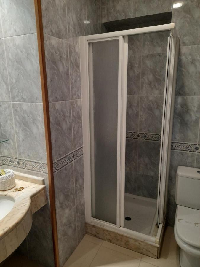 Hotel Os Carballos Сіґуейро Екстер'єр фото